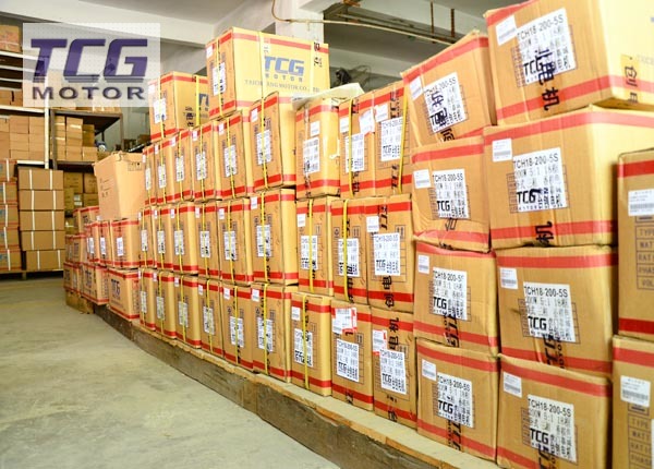 Item packing area